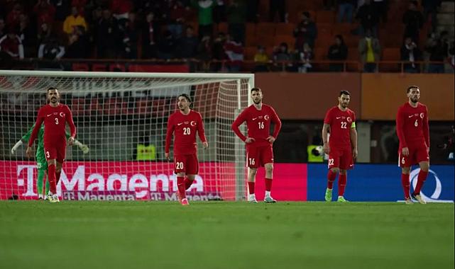 A Milli Takım Avusturya karşısında patır patır döküldü! Milli yıldıza zehir zemberek sözler: "Futbolu unutmuş"