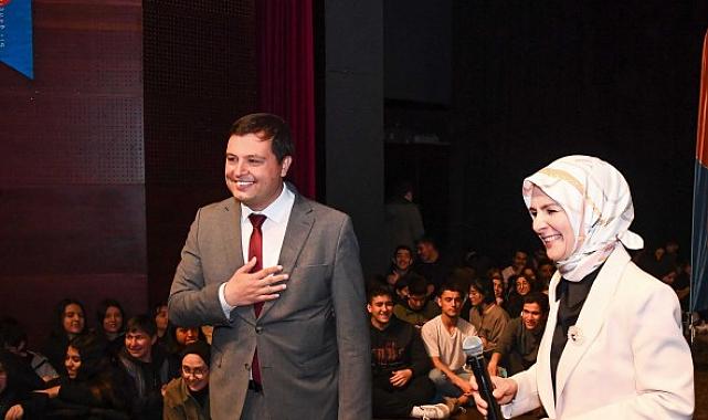 AİLE VE SOSYAL HİZMETLER BAKANI MAHİNUR ÖZDEMİR GÖKTAŞ'TAN UŞAK'A ZİYARET