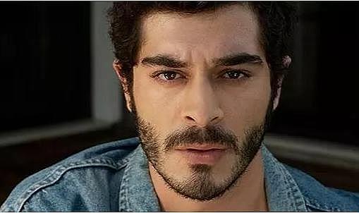 Burak Deniz'in yeni projesi belli oldu! Dev ismi o canlandıracak