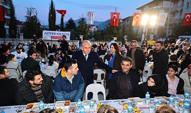 Büyükşehir ile gönül sofrası Zeytinköy’de