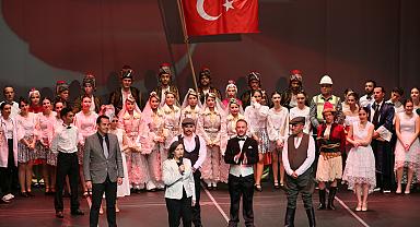 Büyükşehir’in Ata’yla Son Dans Gösterisine Yoğun ilgi