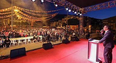 CHP'DEN KEMALPAŞA'DA 6 BİN KİŞİLİK YERYÜZÜ SOFRASI