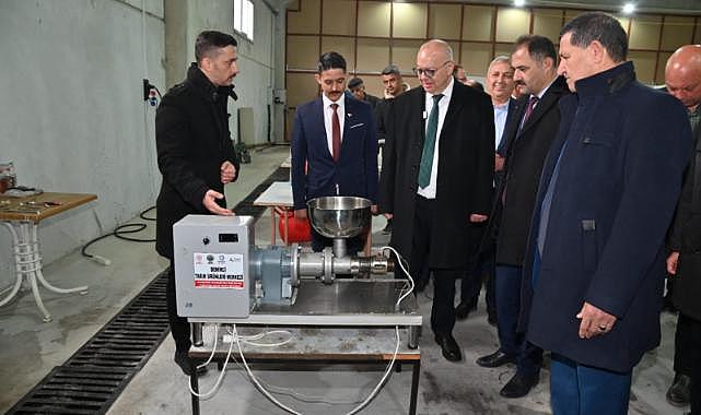 Demircili Üreticilere 400 Ton Gübre Desteği