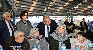 Denizlililer Büyükşehirin mahalle iftarlarında buluşuyor