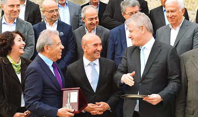İEKKK'de dönemin son toplantısı yapıldı Soyer: "Ben yola devam ediyorum"