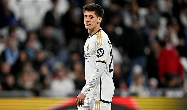 İspanya’da Arda Güler manşetlerden düşmüyor! Attığı gol sonrası Real Madrid tarihine geçti