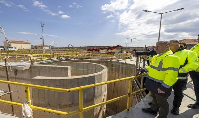 İZSU Genel Müdürü Köseoğlu Alaçatı Tesisi'ni yerinde inceledi: Türkiye'ye örnek standartta!
