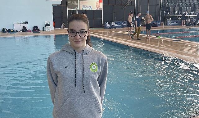 Manisa BBSK’lı Yüzücü Cemre Çimen, Edirne’de Şampiyon Oldu