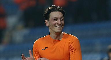 Mesut Özil'in son hali şaşkına çevirdi!
