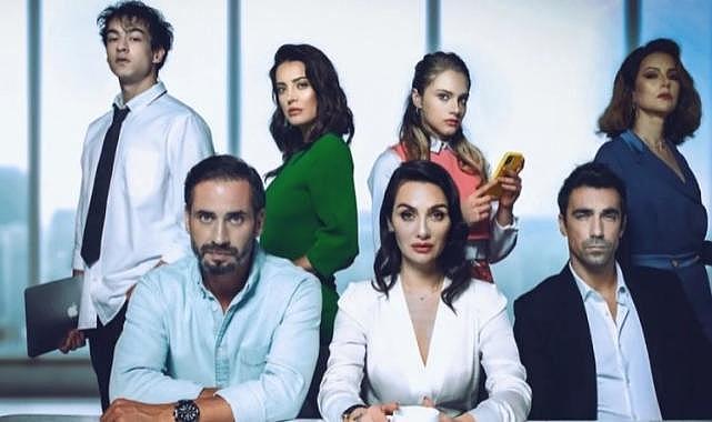 Netflix tarih verdi: Kuş Uçuşu’nun 3. sezonu geliyor!