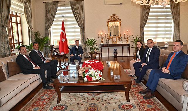 Büyükşehir Başkanı Zeyrek, Vali Enver Ünlü’yü ziyaret etti