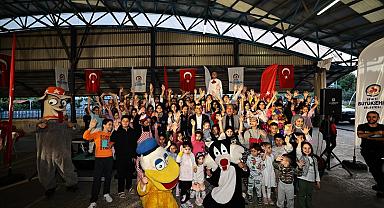 Çocuklar Büyükşehir ile 23 Nisan’ın sevincini doyasıya yaşıyor