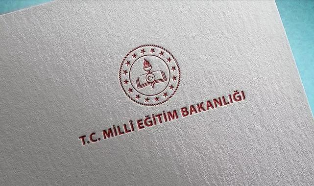 Erkek öğrencilere etek giydirip peçe taktırdılar: Soruşturma başlatıldı