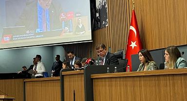 İşte İzmir Büyükşehir Belediye Meclisi'nin yeni yönetimi