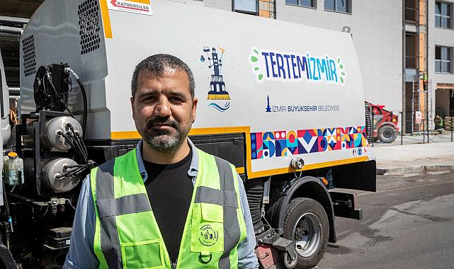 İzmir&#039;de her gün 850 işçi 2 bin kilometrelik güzergahı temizliyor