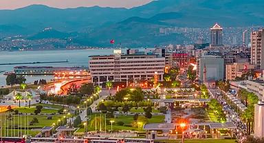 İzmir'e yaz geliyor: Sıcaklık 30 derecenin üzerine çıkacak