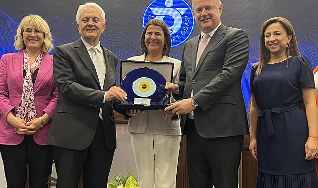 İZMİR TİCARET ODASI, BAŞKAN SANİYE BORA FIÇI&#039;YA BAŞARILAR DİLEDİ