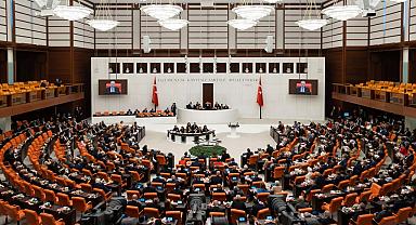 İzmirli vekilden Meclis'e çağrı: Mali müşavirler için komisyon kurulsun