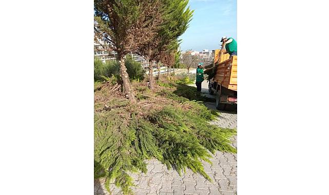 KUŞADASI BELEDİYESİ KENTİ BAYRAMA HAZIRLIYOR