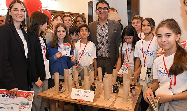 KUŞADASI’NDA UNUTULMAYA YÜZ TUTAN SOKAK OYUNCAKLARI YENİDEN HAYAT BULDU