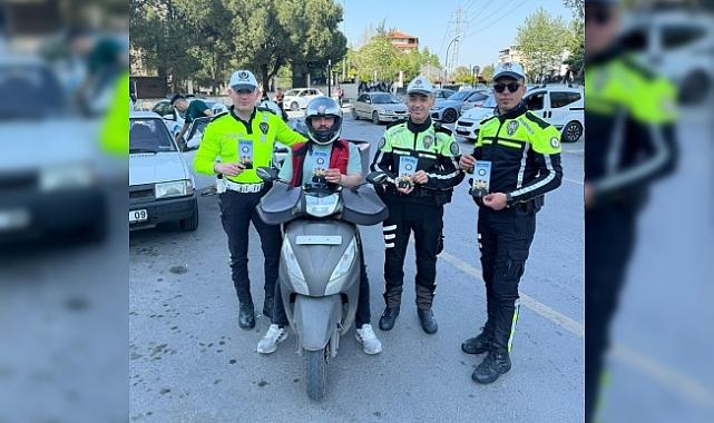 Manisa’da emniyetten motokuryelere eğitim