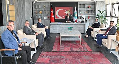 REKTÖR KİBAR’DAN BAŞKAN ZEYREK’E HAYIRLI OLSUN ZİYARETİ