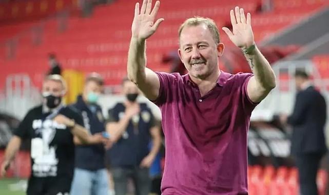 Sergen Yalçın konusunda resmi açıklama geldi! Adı Beşiktaş ile anılıyordu, görüşme yapılacağı açıklandı...