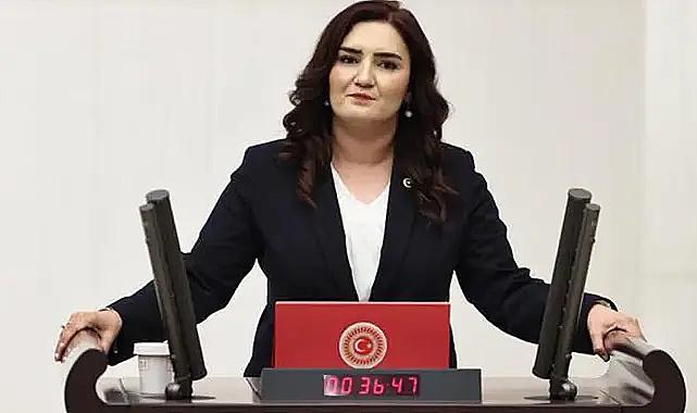 Sevda Erdan Kılıç, Sığacık için uyardı: Halka kapatıp yabancı turiste açacaklar