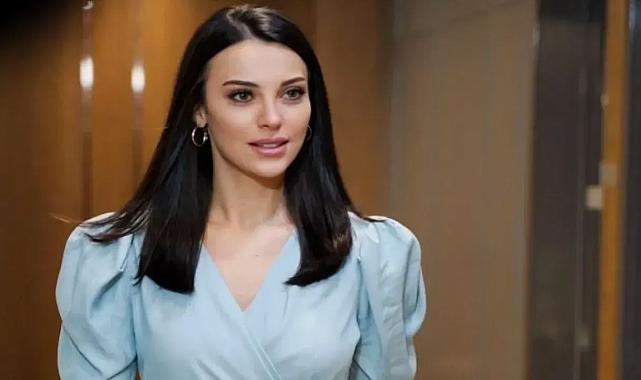 Tuvana Türkay sevenlerini korkuttu! Ünlü oyuncu hastaneye kaldırıldı