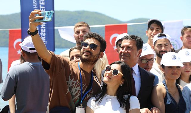 “19 Mayıs Atatürk’ün doğum günüm dediği tarihtir”