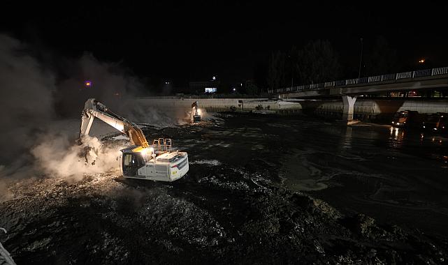 30 bin ton çamur çıkarıldı  Manda Çayı’nda temizlik seferberliği
