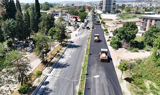 AYDIN BÜYÜKŞEHİR BELEDİYESİ MEHMET ALİ TOSUN BULVARI’NI YENİLİYOR