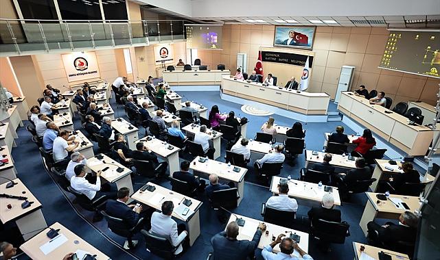 Başkan Çavuşoğlu muhtarlarla bir araya geldi