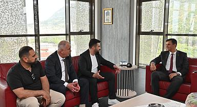 “Bizim Hal Esnafımız İlk Kez Bu Kadar Neşeli ve Mutlu”