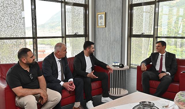 “Bizim Hal Esnafımız İlk Kez Bu Kadar Neşeli ve Mutlu”