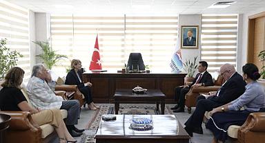 BÜYÜKELÇİ MORRİS’TEN ÜNLÜ’YE ZİYARET