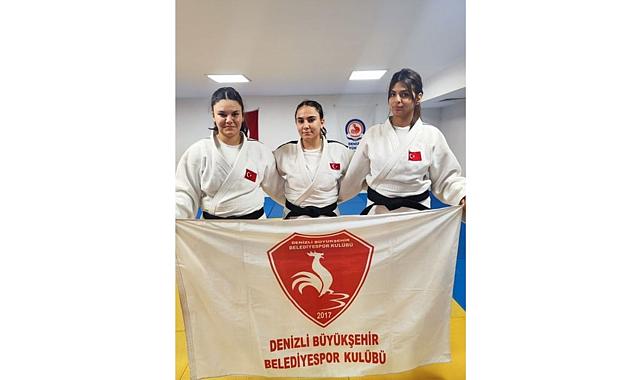 Büyükşehir Belediyespor’da milli heyecan