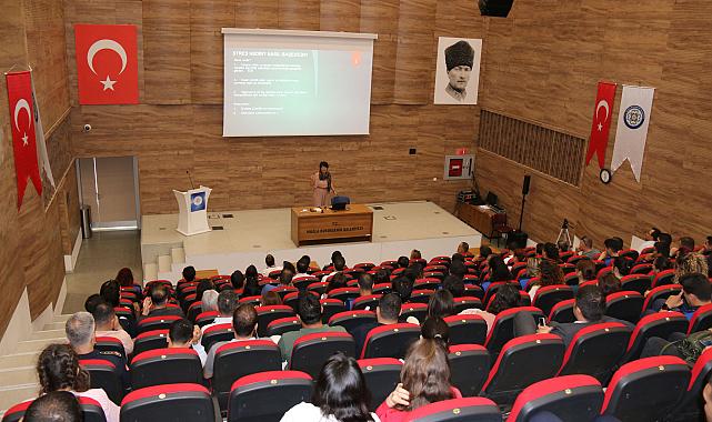 Büyükşehir Personeline Stres Ve Protokol Eğitimi