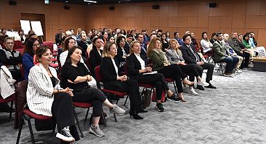 Çanakkale Belediyesinde Toplumsal Cinsiyet Eşitliği Eğitimleri Devam Ediyor.