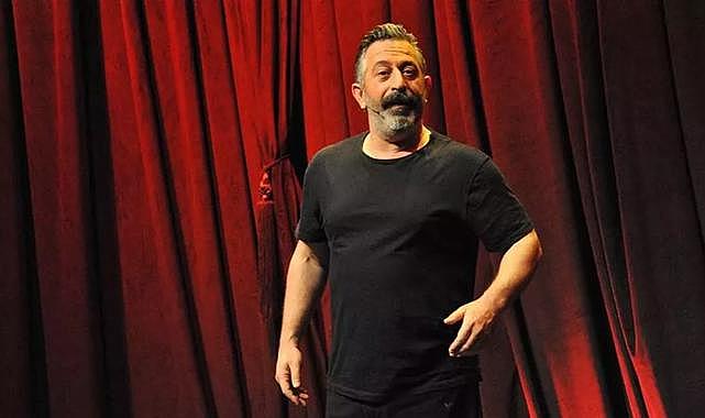 Cem Yılmaz ‘Seyirciye kızıp sahneyi terk etti’ iddiasına kızdı: Dün mü başladık bu işe!
