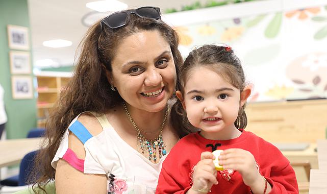 Çocukların Yüzü Gülüyor Anneler Mutlu Oluyor