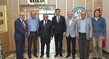 Eski Başkan Zafer Ünal’dan Başkan Zeyrek’e Tebrik Ziyareti