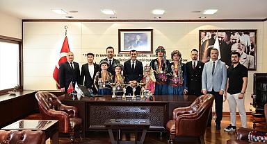 Halk oyunları şampiyonlarından Başkan Çavuşoğlu’na ziyaret