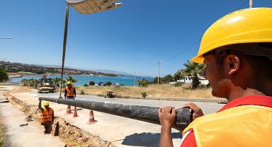 İzmir Büyükşehir Belediyesi Çeşme'nin içme suyu sorununa neşter vuruyor
