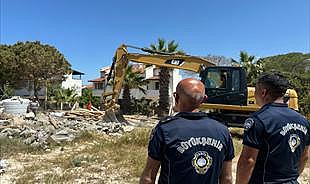 İzmir Büyükşehir Belediyesi kaçak yapılaşmaya izin vermiyor