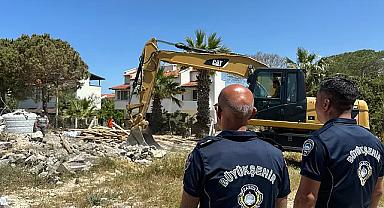 İzmir Büyükşehir Belediyesi kaçak yapılaşmaya izin vermiyor