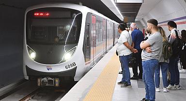 İzmir Metrosu 24 yaşında 1 milyar 400 milyon yolcu taşındı