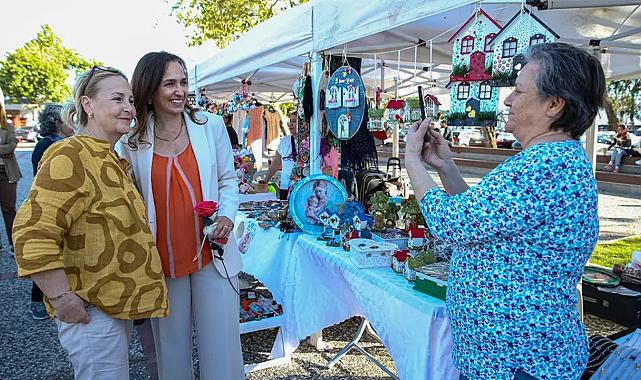 Karşıyaka&#039;da Anneler Günü&#039;ne özel pazar