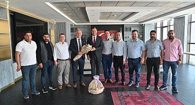 Pazarcılar Odası’ndan Başkan Zeyrek’e Ziyaret