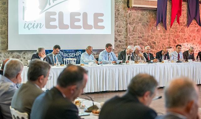 Tugay: İzmir&#039;i birlikte yöneteceğiz